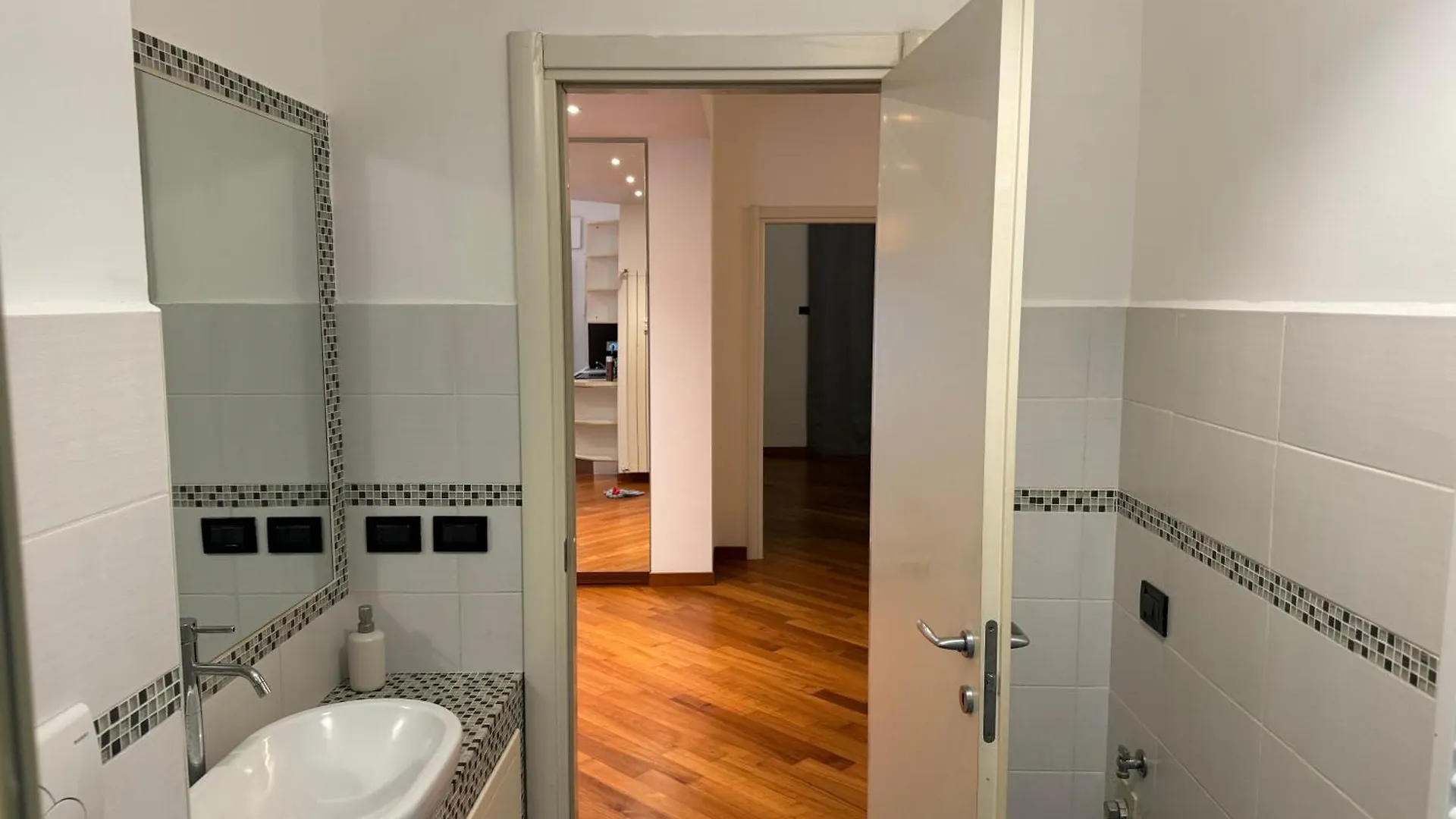 Apartment Quarto Mare Con Giardino Genoa Italy