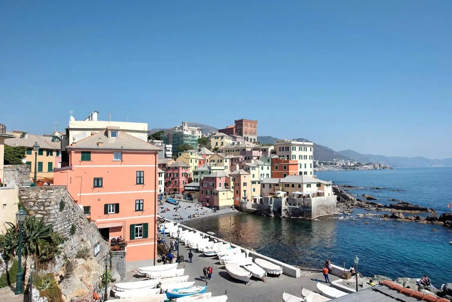 Quarto Mare Con Giardino Genoa 0*,